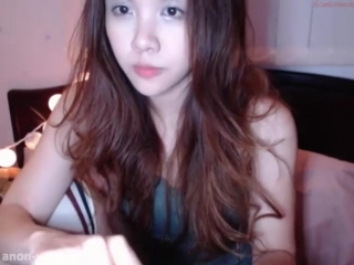 thai web cam cute girl